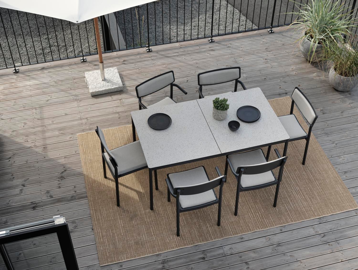 Gusty matstol Antracit/Ash