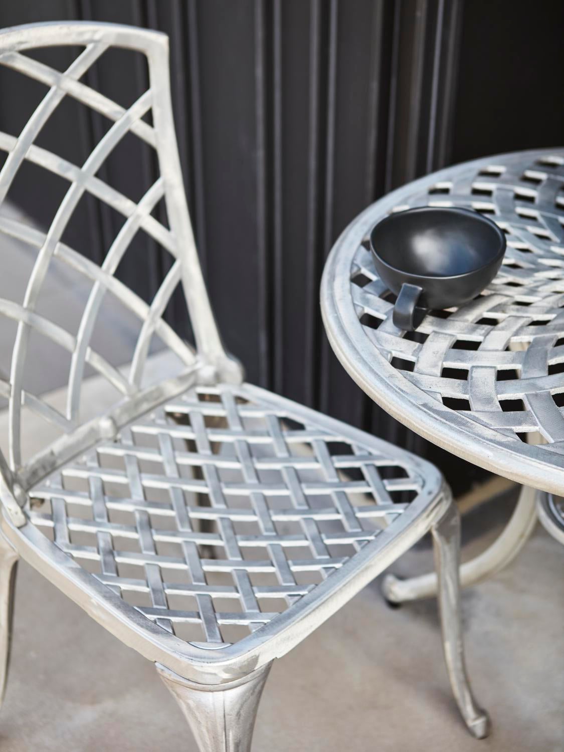 Arras matstol Ofärgad