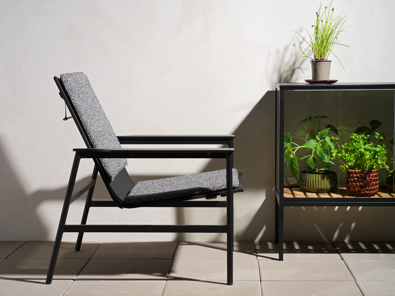 Soro loungefåtölj Svart/Teddy Ant