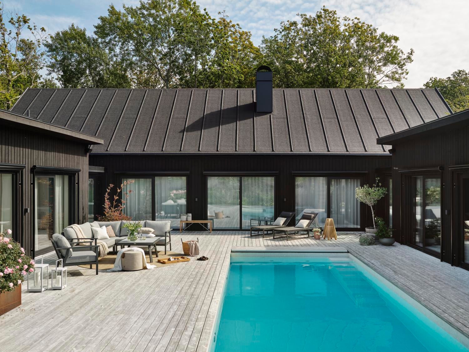 Vevi vilsäng Svart/svart