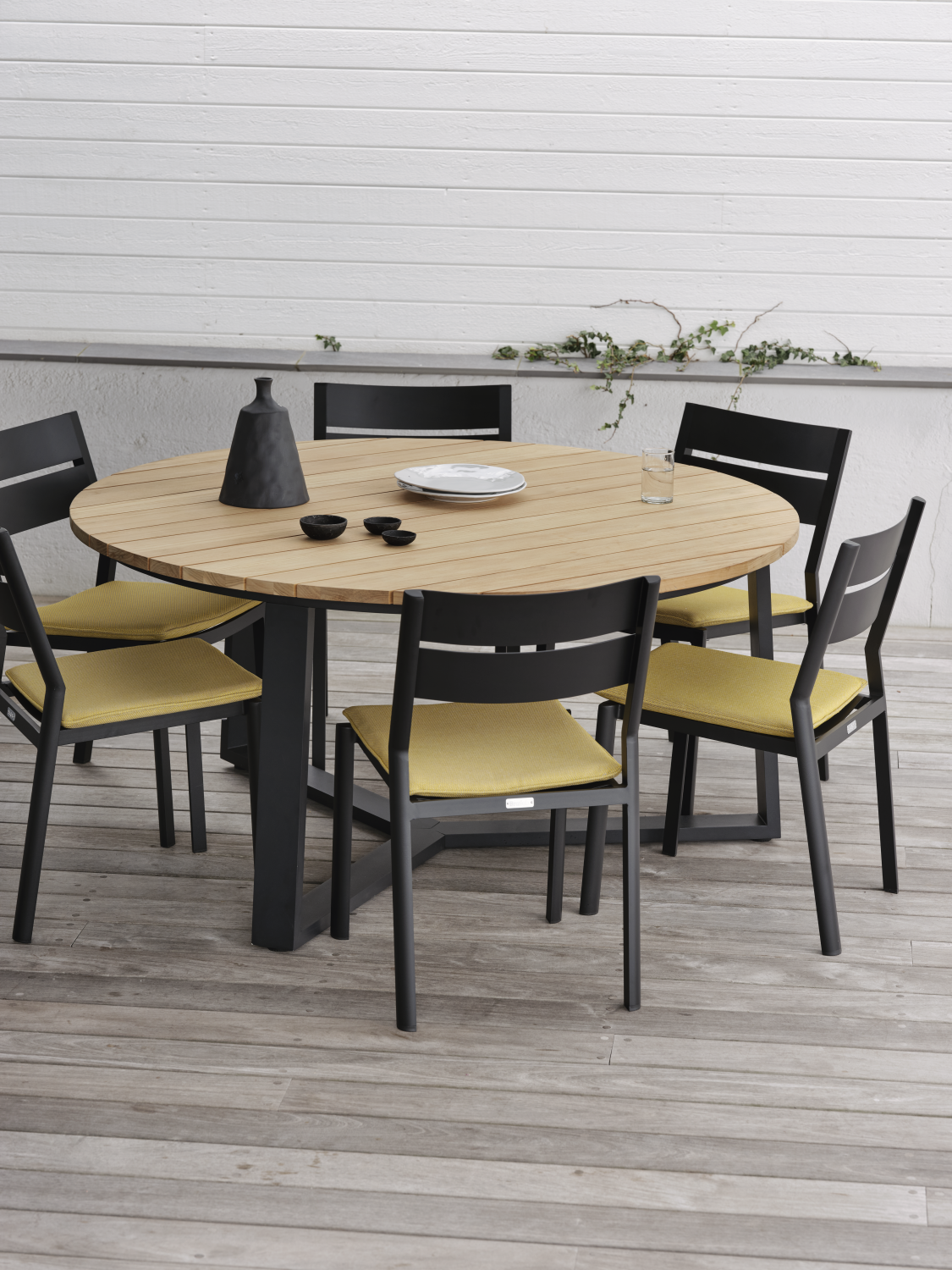 Laurion matbord Svart/teak