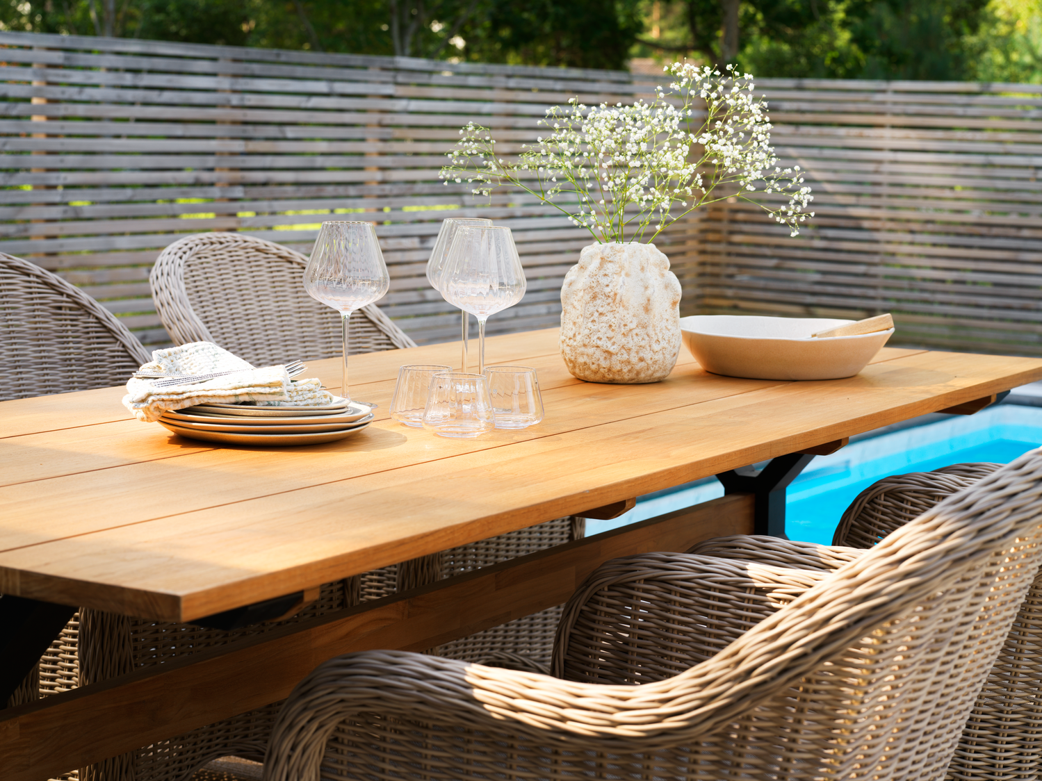 Mark matbord Svart/teak