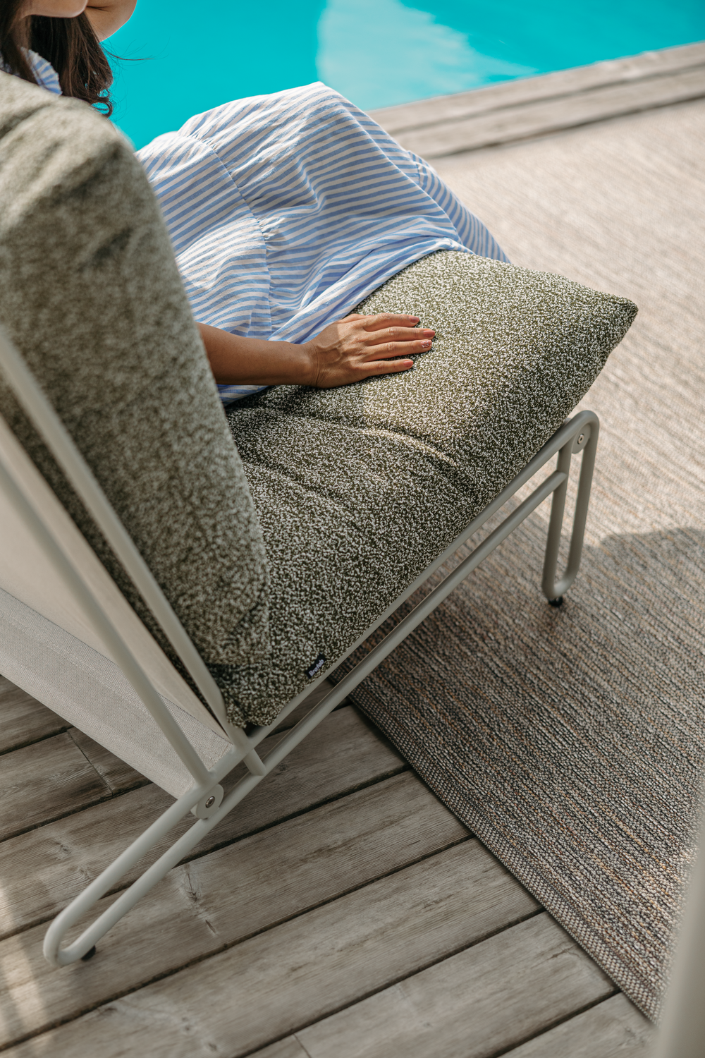 Blixt loungefåtölj Light Grey/Teddy Verde