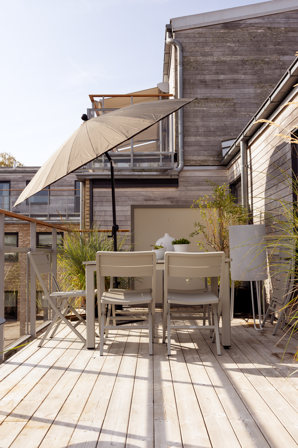 Wilkie matstol Light Grey