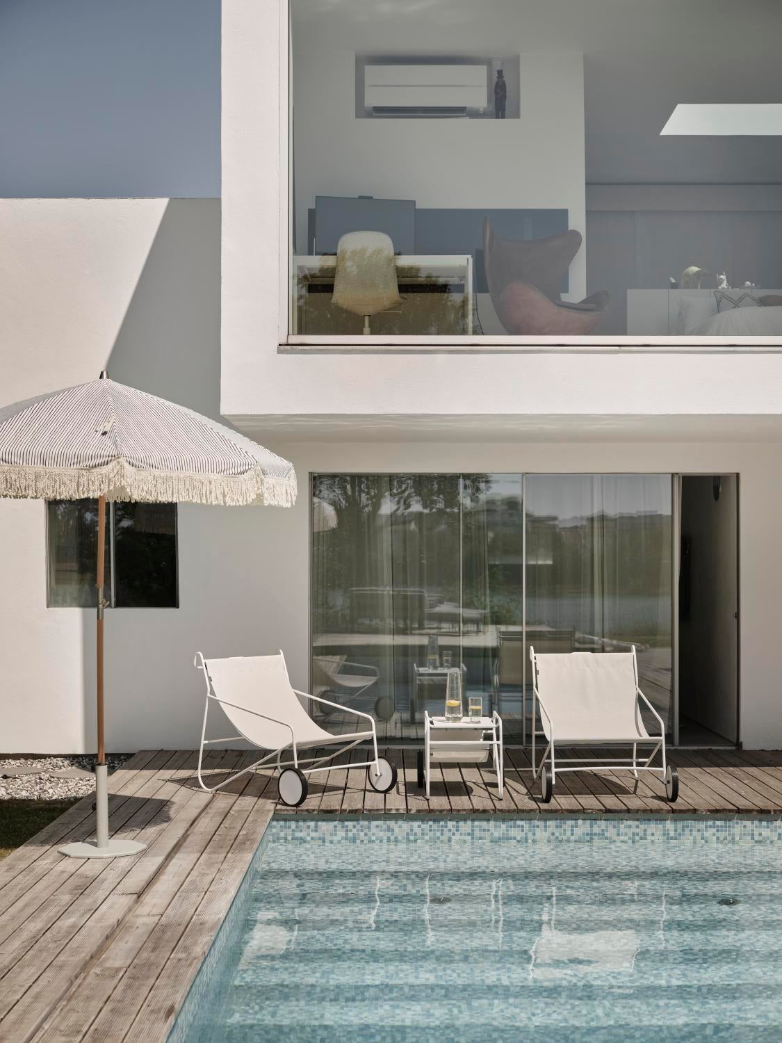 Poul Chair loungefåtölj Vit/Off-white