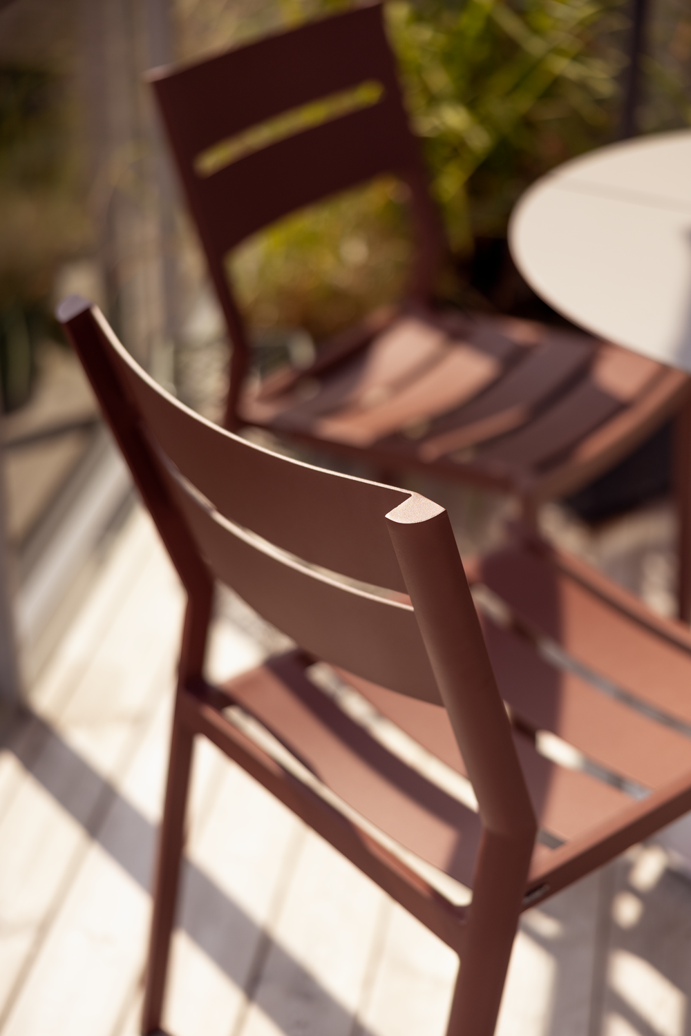 Delia matstol Zin Red