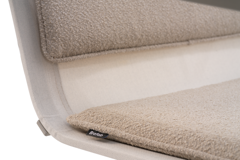 Soro loungefåtölj Khaki/Teddy Beige