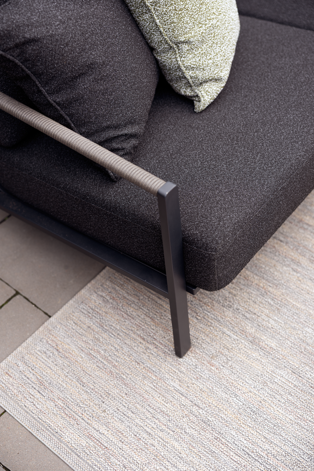 Lyra 2,5-sits soffa Svart/Teddy Black